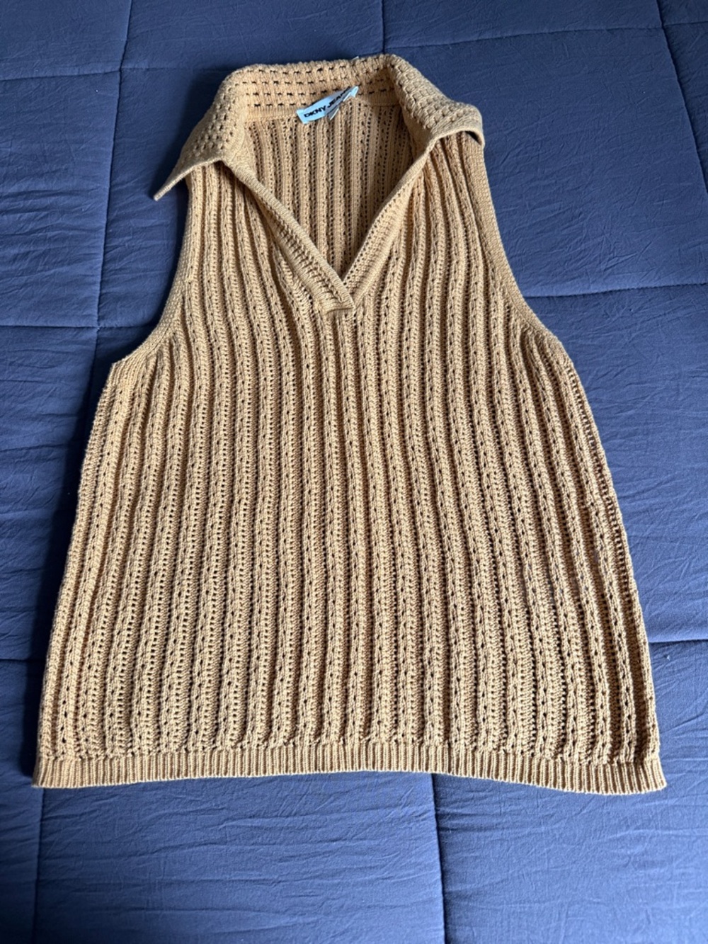 NWT Sleeveless V-neck top